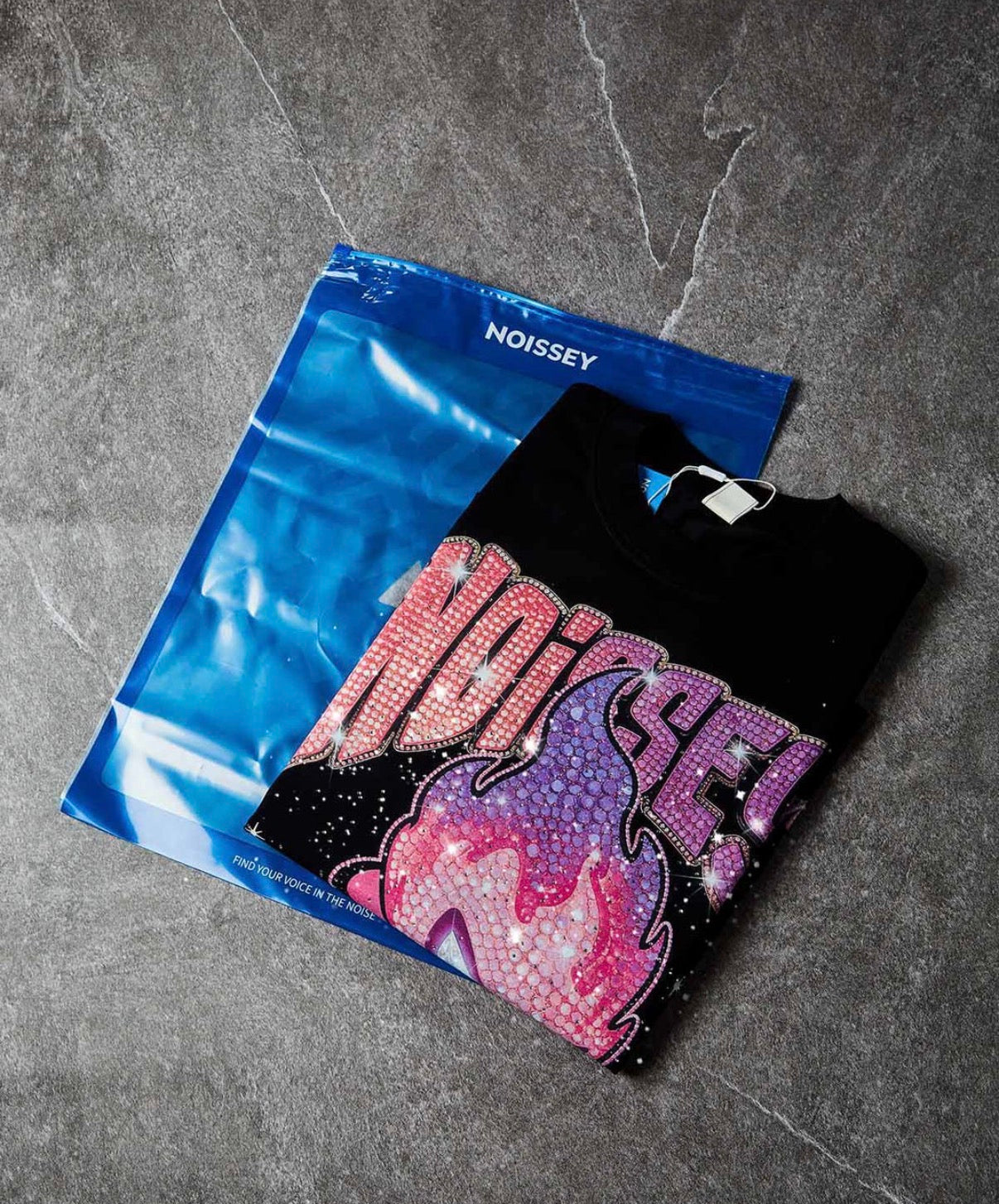 T-Shirt NOISSEY